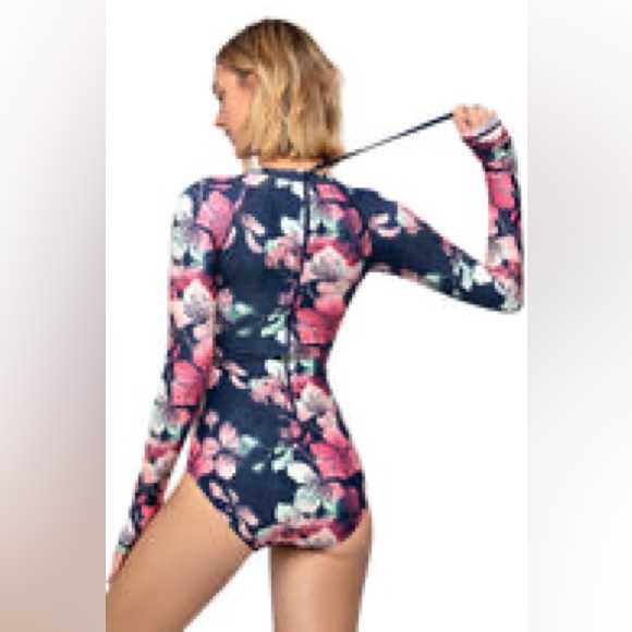 Axesea One Piece Back Zip Swimsuit size 12 - Picture 2 of 8